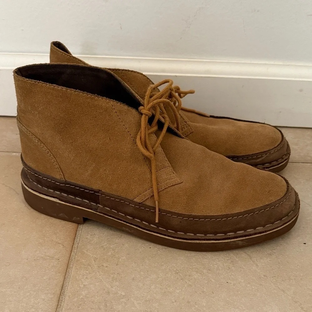 Clarks Bushacre Rand Men's 7.5 Tan Suede Leather Chukka Boots